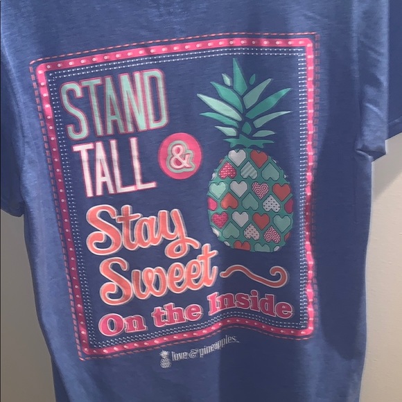 love & pineapple t shirt - Picture 2 of 2